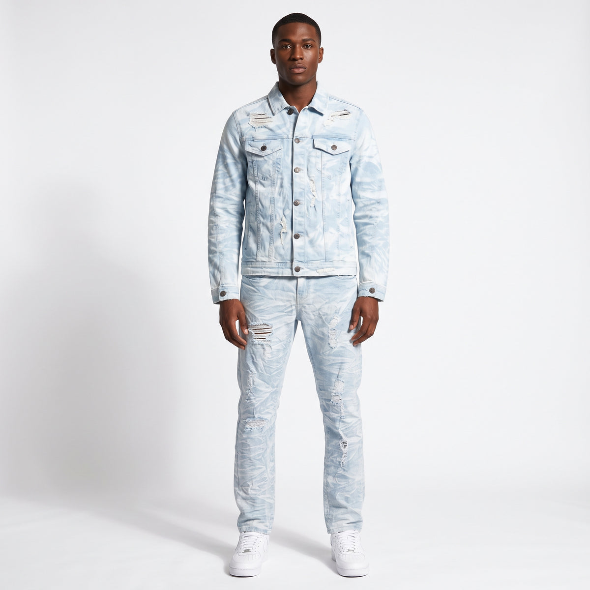 P634 - Multiverse Rip n Repair Straight-Fit Stretch Jeans