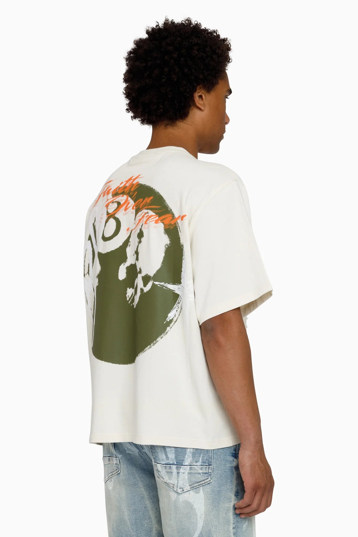 WH-KT26F558 - Visionary Boxy Graphic T-Shirt