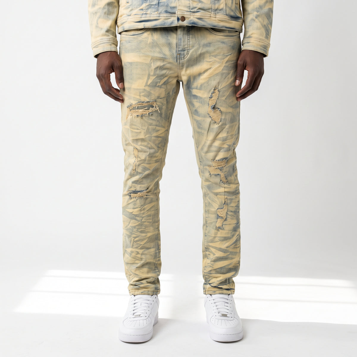 P634 - Multiverse Rip n Repair Straight-Fit Stretch Jeans