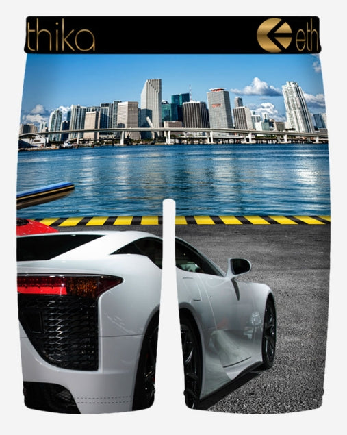 MHOAAK2504 - Skeert Off Ethika Men's Staple Boxer Brief