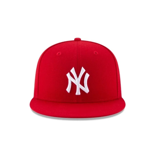 11941921 - New York Yankees Basic Scarlet 9FIFTY Snapback