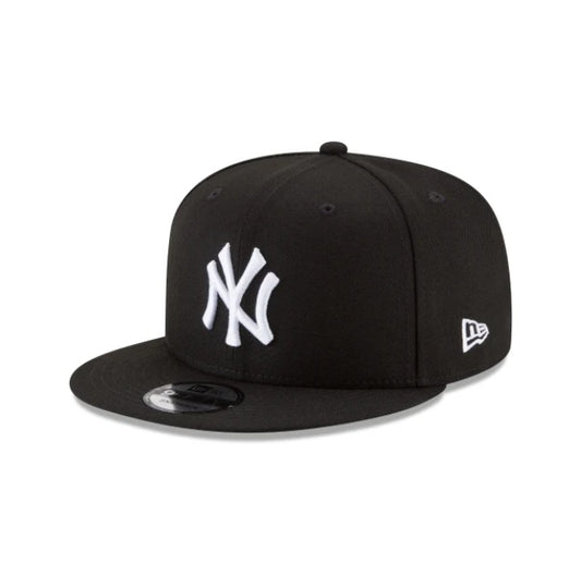 11591025 - New York Yankees Basic Black and White 9FIFTY Snapback