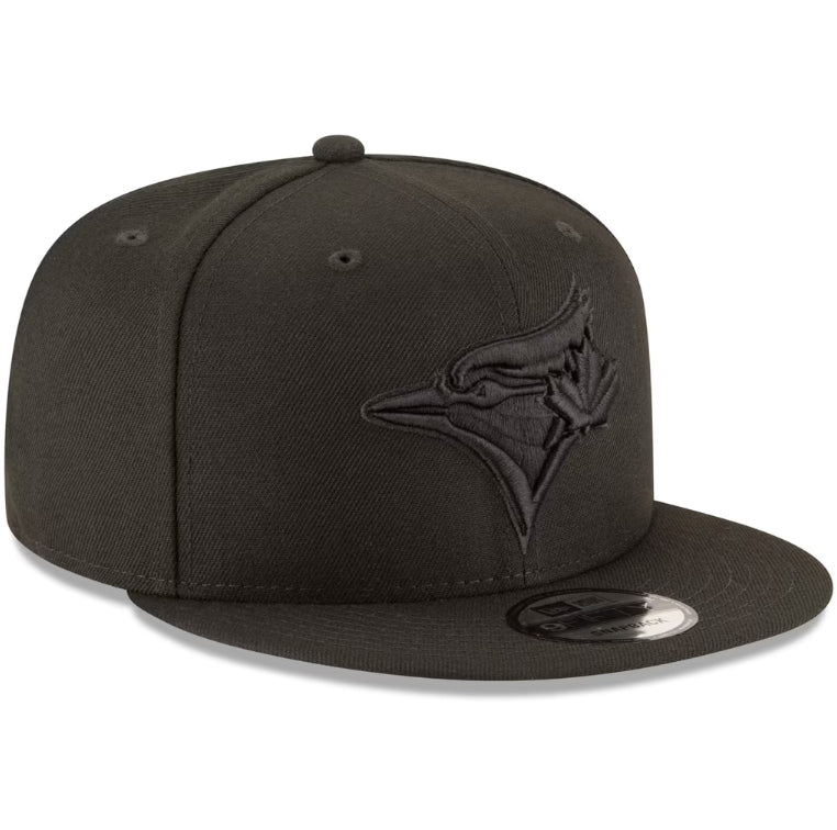NEW ERA Toronto Blue Jays black on black 9FIFTY snapback hat