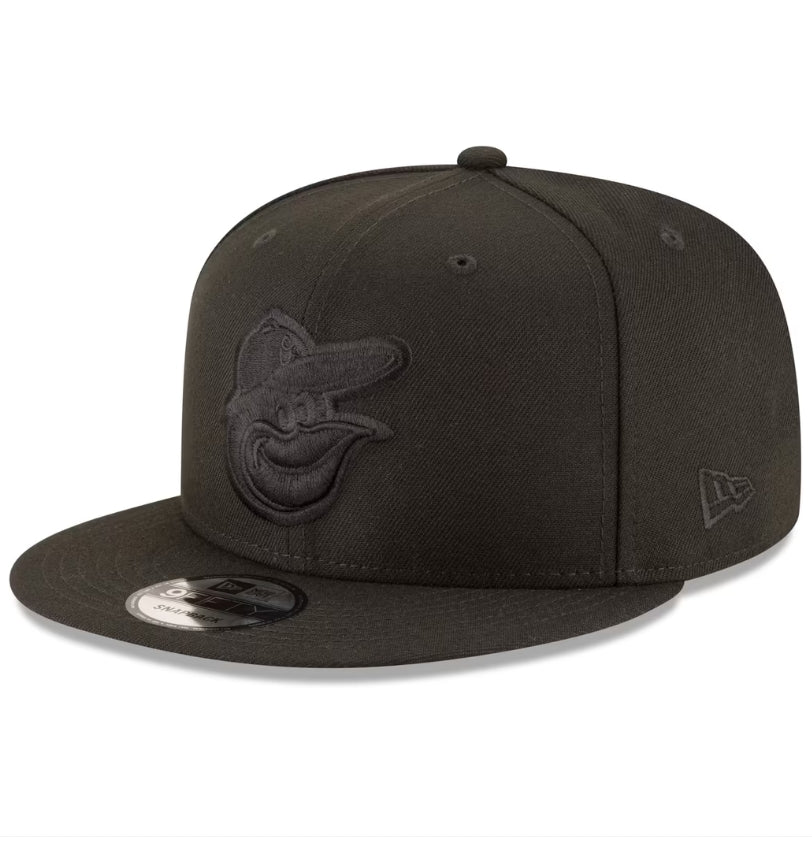 NEW ERA Baltimore Orioles black on black basic 9FIFTY snapback hat