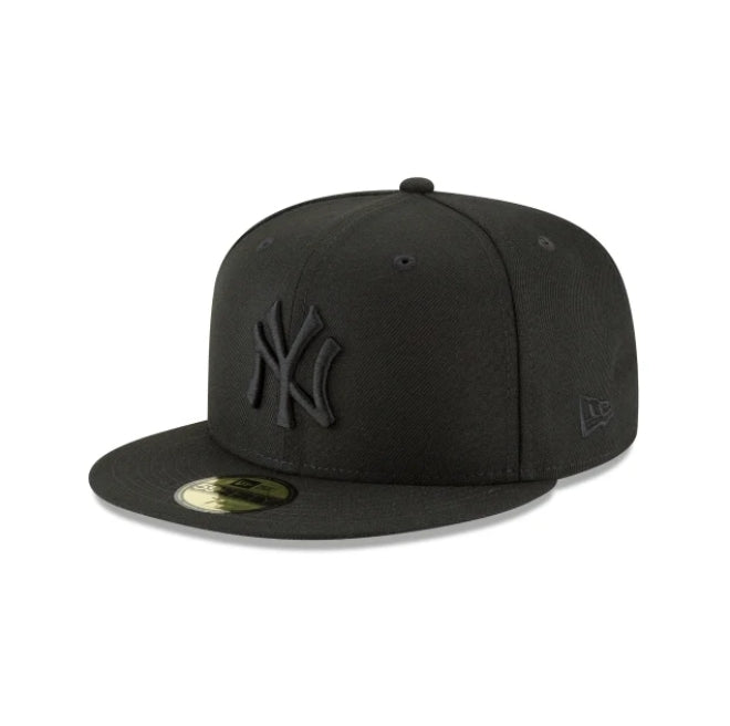 11591128 - New York Yankees Black Basic 59FIFTY Fitted