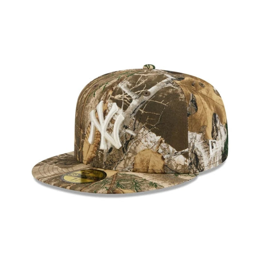 60955941 - New York Yankees  Realtree Basic 59FIFTY Fitted
