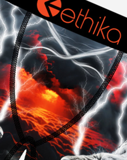 MLUS3619 - Lion Strike